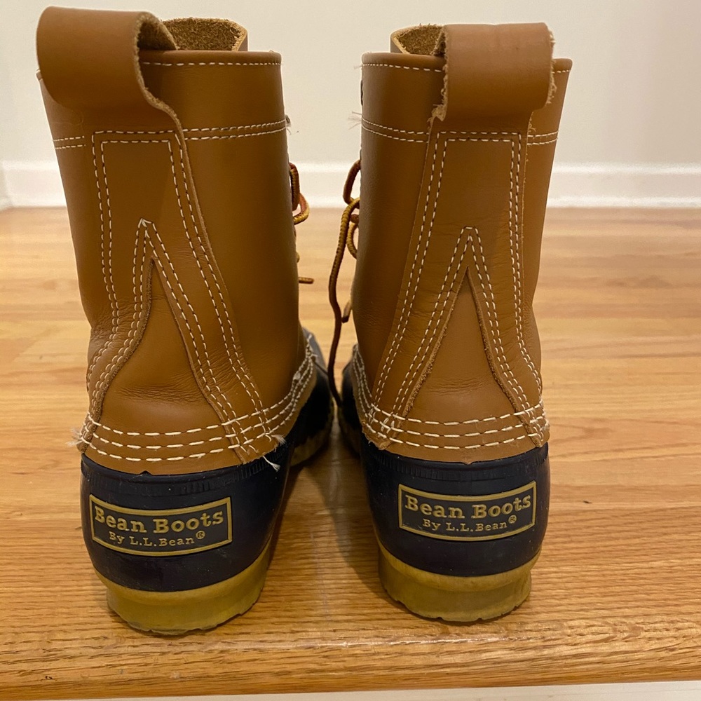 Women’s classic 8inch Bean Boots